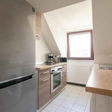 Tolstov - 1 , 2 And 3 Monteur *