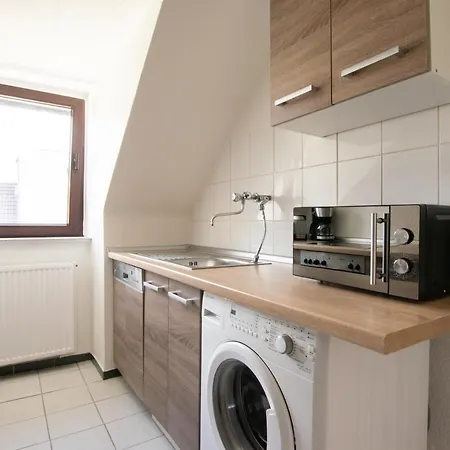 Apartment Raj Living - 1 , 2 And 3 Monteur